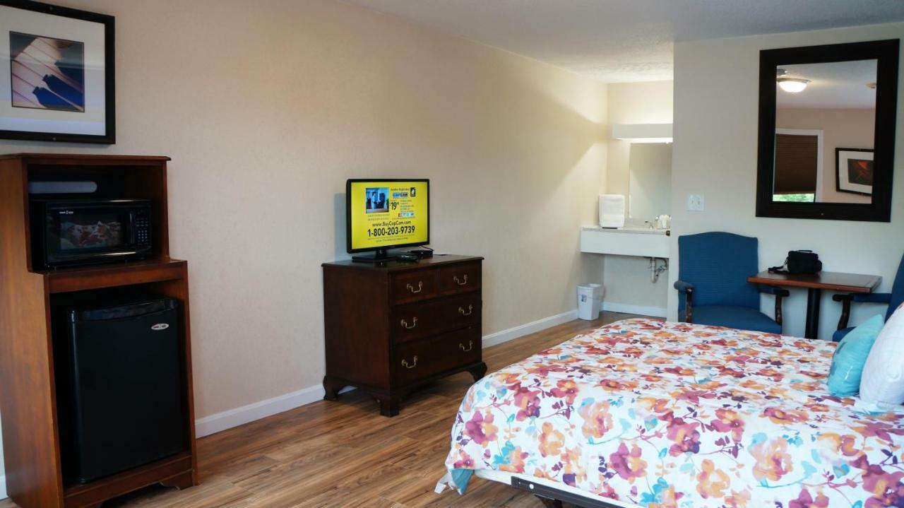 Classic Motor Lodge Providence - West Greenwich Bagian luar foto